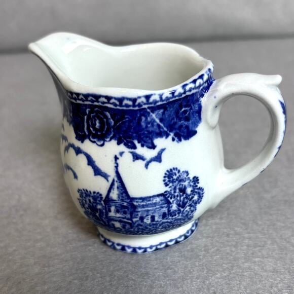 Arabia of Finland Vintage Coffee Tea Pot Creamer Blue Castle - Picture 4 of 10